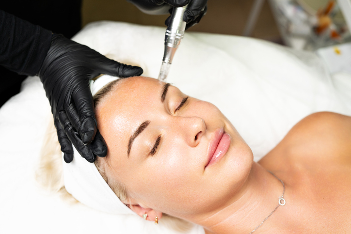 Saff Clinics - Microneedling